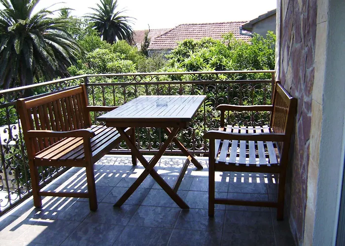 Apartments Kaktus Orebic